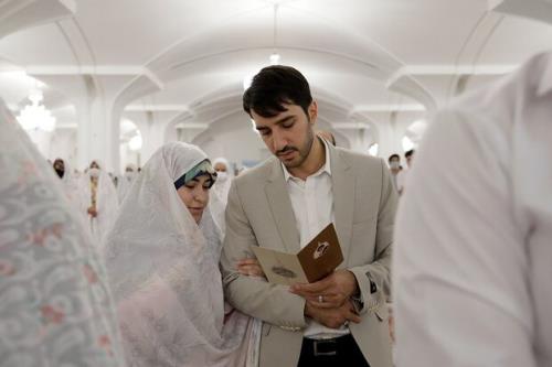 جشن ازدواج دانشجویی هر 4 روز یکباردرحرم مقدس امام رضا(ع)