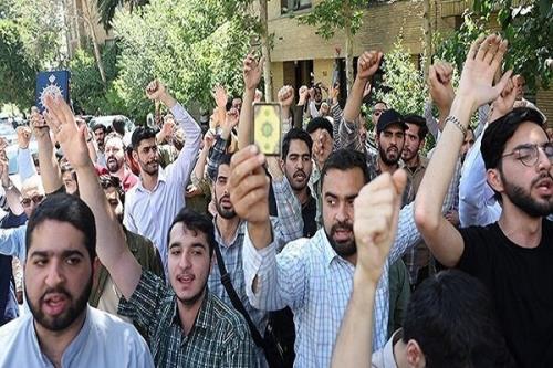 فعالان نشریه های دانشجویی هتک حرمت به قرآن کریم را محکوم کردند