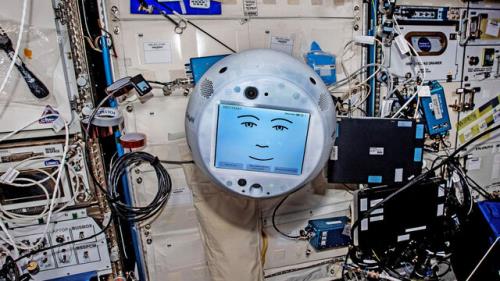 حضور مجدد سایمون در کنار فضانوردان ایستگاه فضایی بین المللی