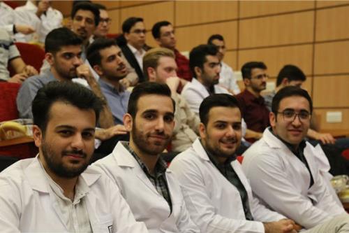 اعلام شرایط شرکت دانشجویان شاهد و ایثارگر در هشتمین جشنواره ایثار