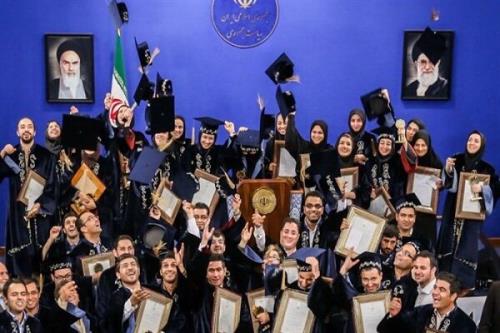 نحوه انتخاب دانشجویان نمونه در دانشگاه آزاد اسلامی