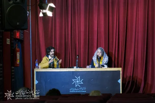 وقتی تاج زمین می افتد