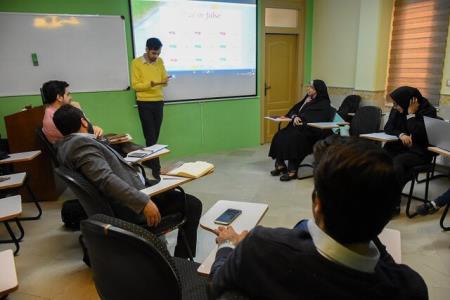 خلاقیت در رفع مشكلات كسب و كار بررسی گردید